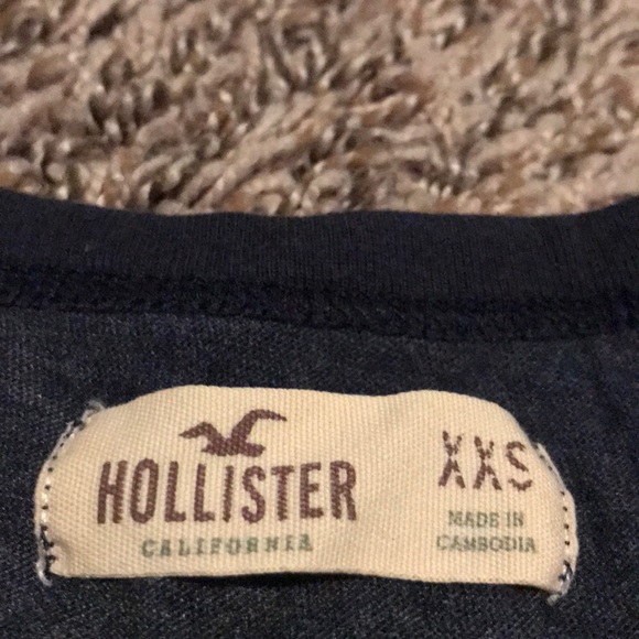 Hollister Top - Picture 3 of 3